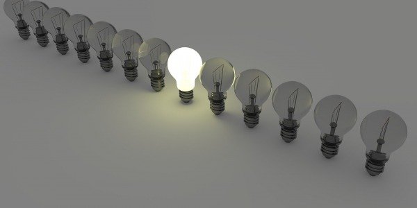 Diferencias entre las bombillas LED y las bombillas de bajo consumo